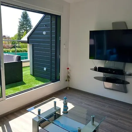 Sur Les Hauteurs D'honfleur - * Équemauville